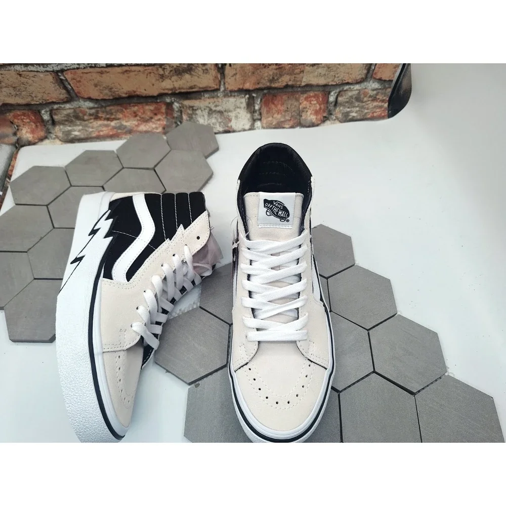 Vans Sk8-Hi Bolt Antique White Black Lightning 2022 Men Sz 6.5 / Women Sz 8.0